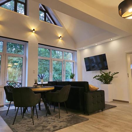 Wyjatkowy Apartament W Miliczu Bagian luar foto