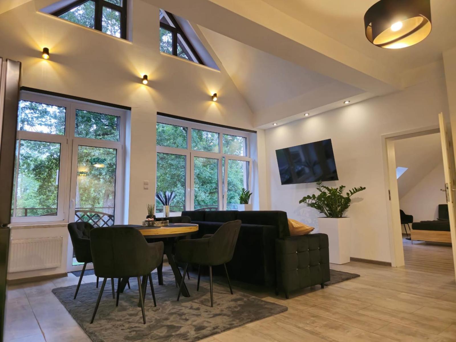Wyjatkowy Apartament W Miliczu Bagian luar foto