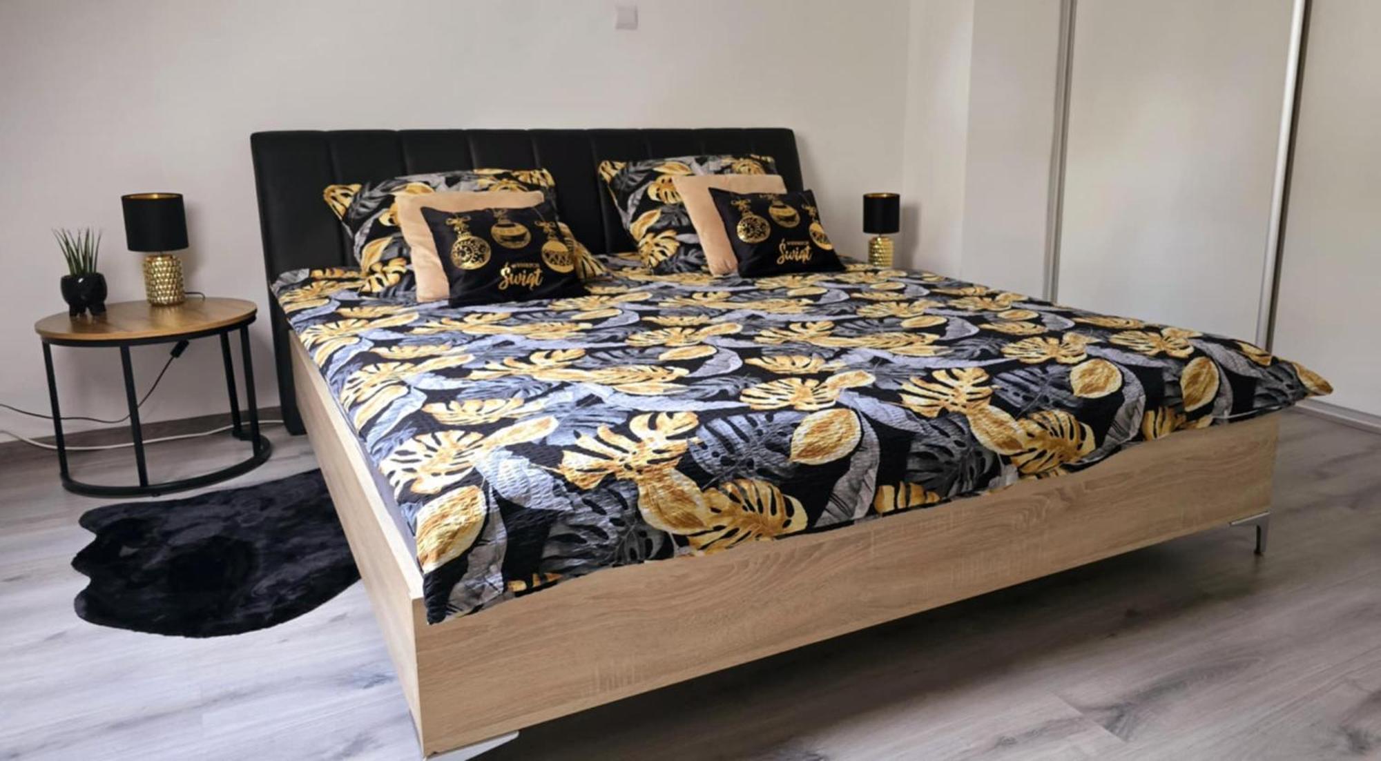 Wyjatkowy Apartament W Miliczu Bagian luar foto